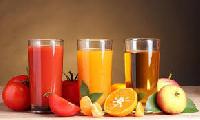 Ученые: Ежедневное употребление фруктовых соков вредно для здоровья
