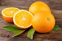Медики посоветовали ежедневно съедать по апельсину