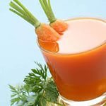 Морковный сок помогает бороться с атеросклерозом, гастритом и энтеритом