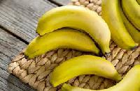 Диетологи разграничили пользу и вред бананов
